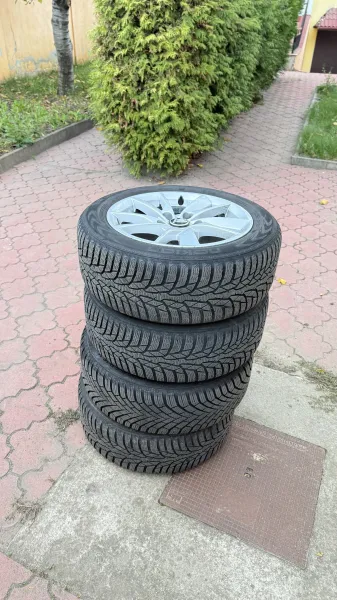 imagine 3  pentru anuntul Set jante originale Audi R16 + anvelope de iarnă aproape noi – 2000 RON